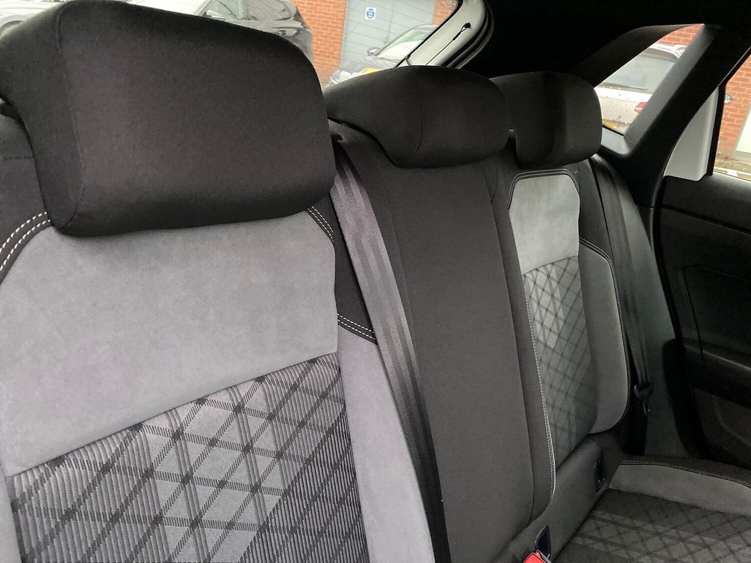 Used Volkswagen Polo 2023 for sale - 76490602: Photo 17