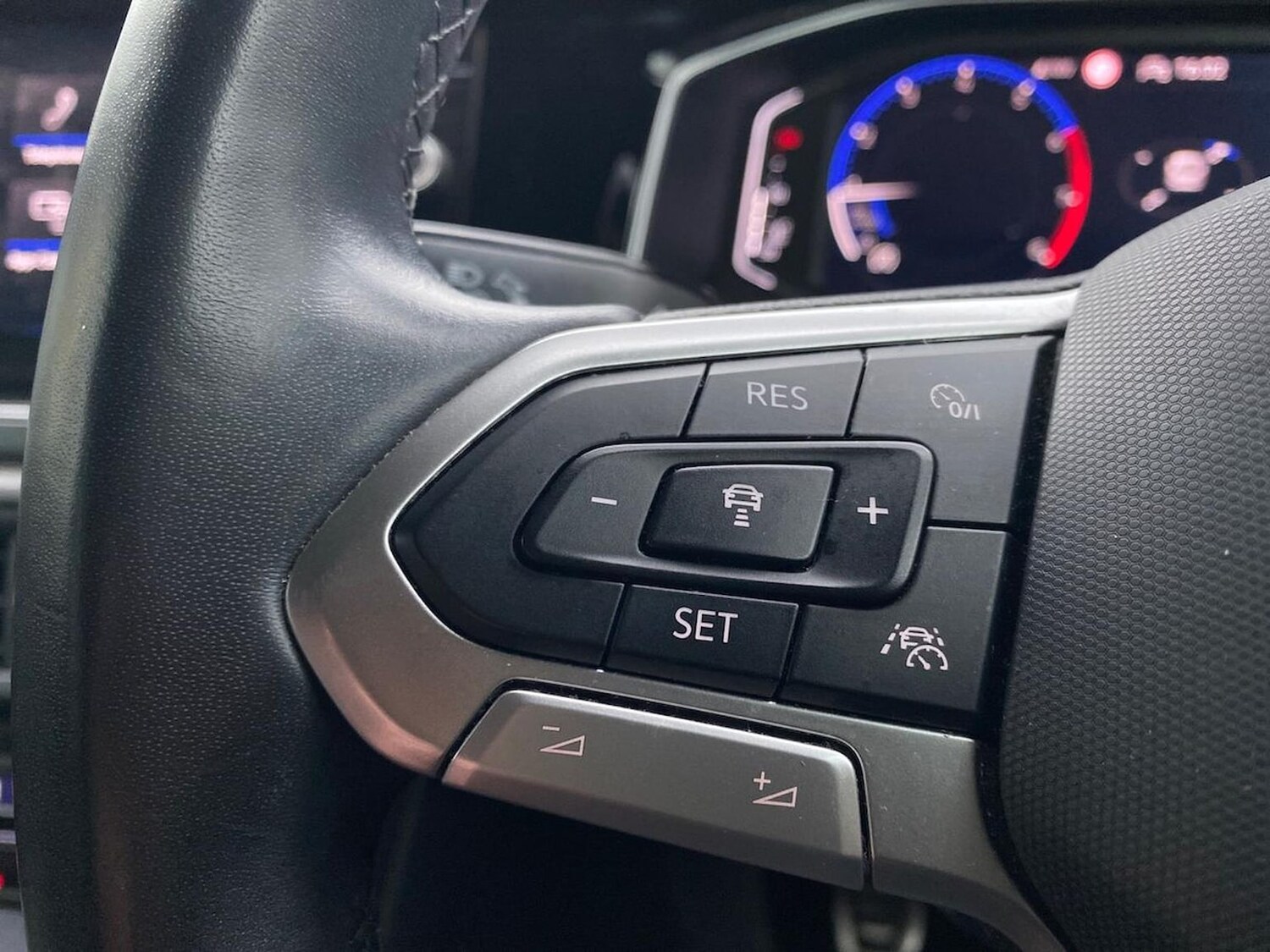 Used Volkswagen Polo 2023 for sale - 76490602: Photo 27