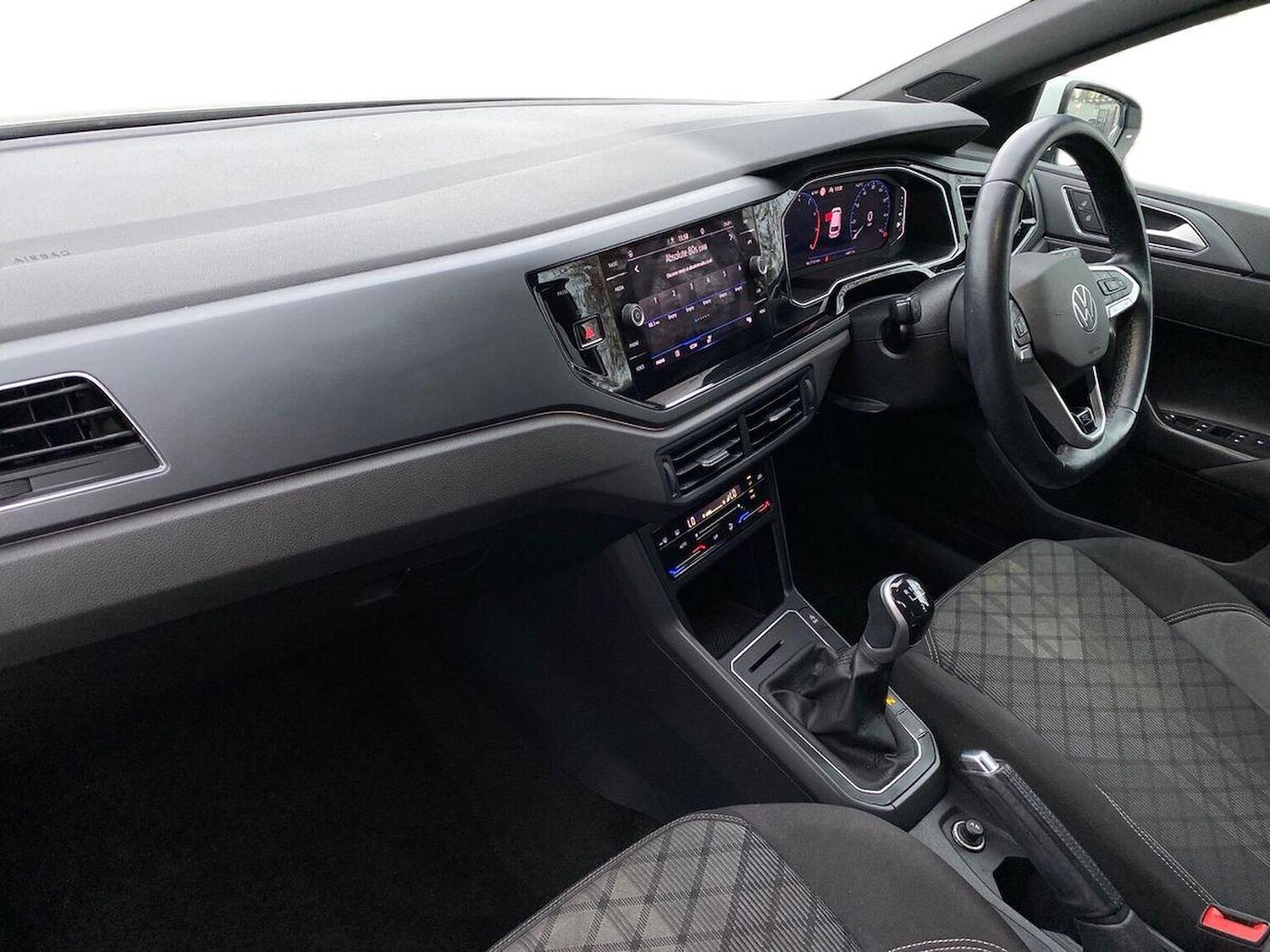 Used Volkswagen Polo 2023 for sale - 76490602: Photo 8