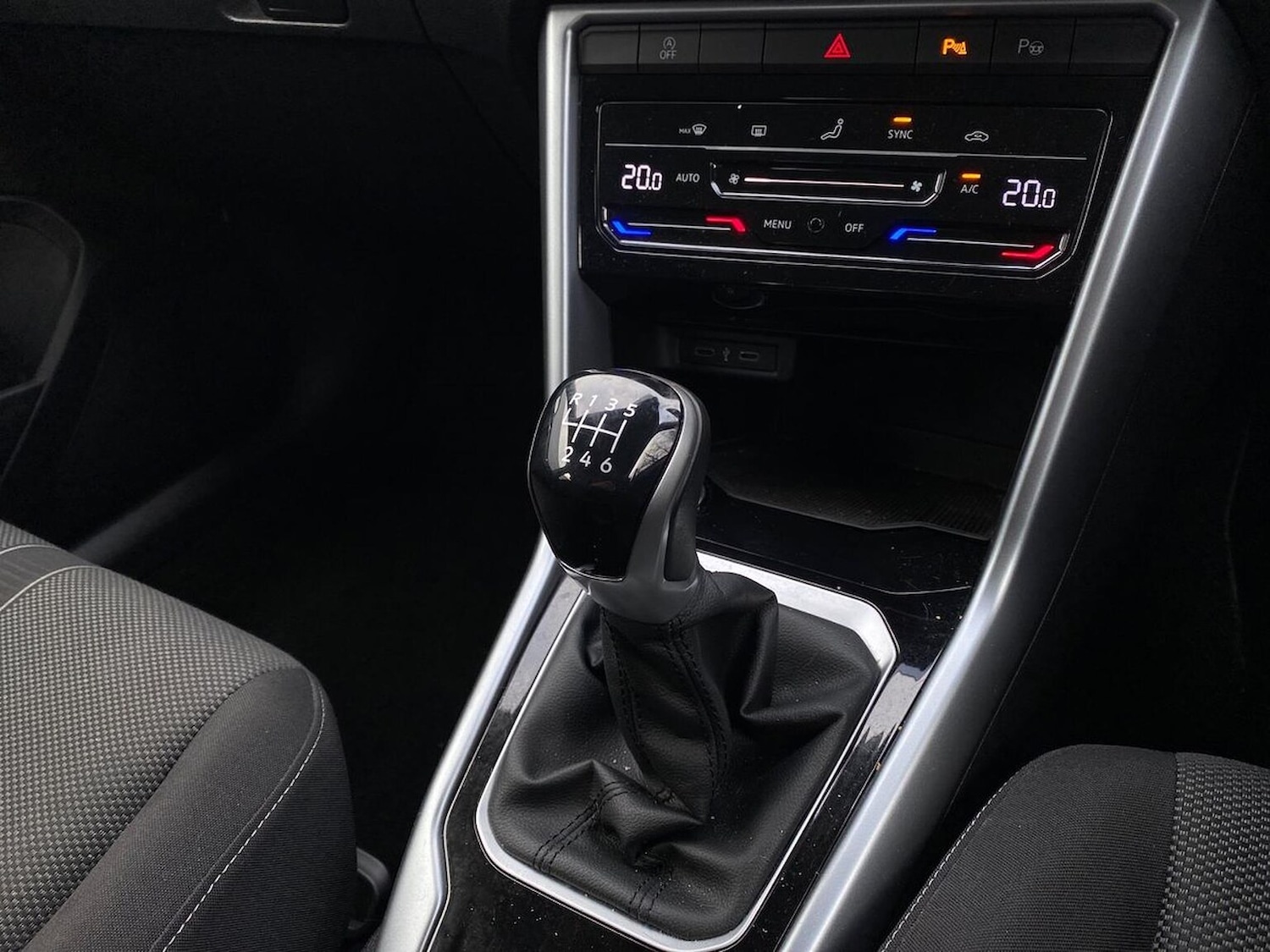 Used Volkswagen T-Roc 2022 for sale - 77069956: Photo 15