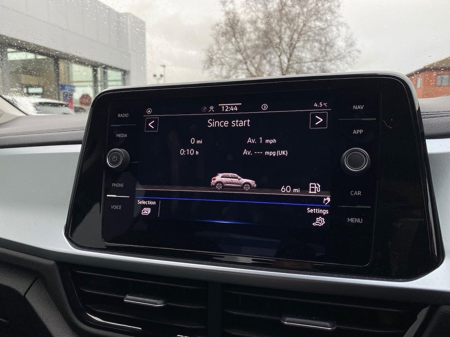 Used Volkswagen T-Roc 2022 for sale - 77069956: Photo 25