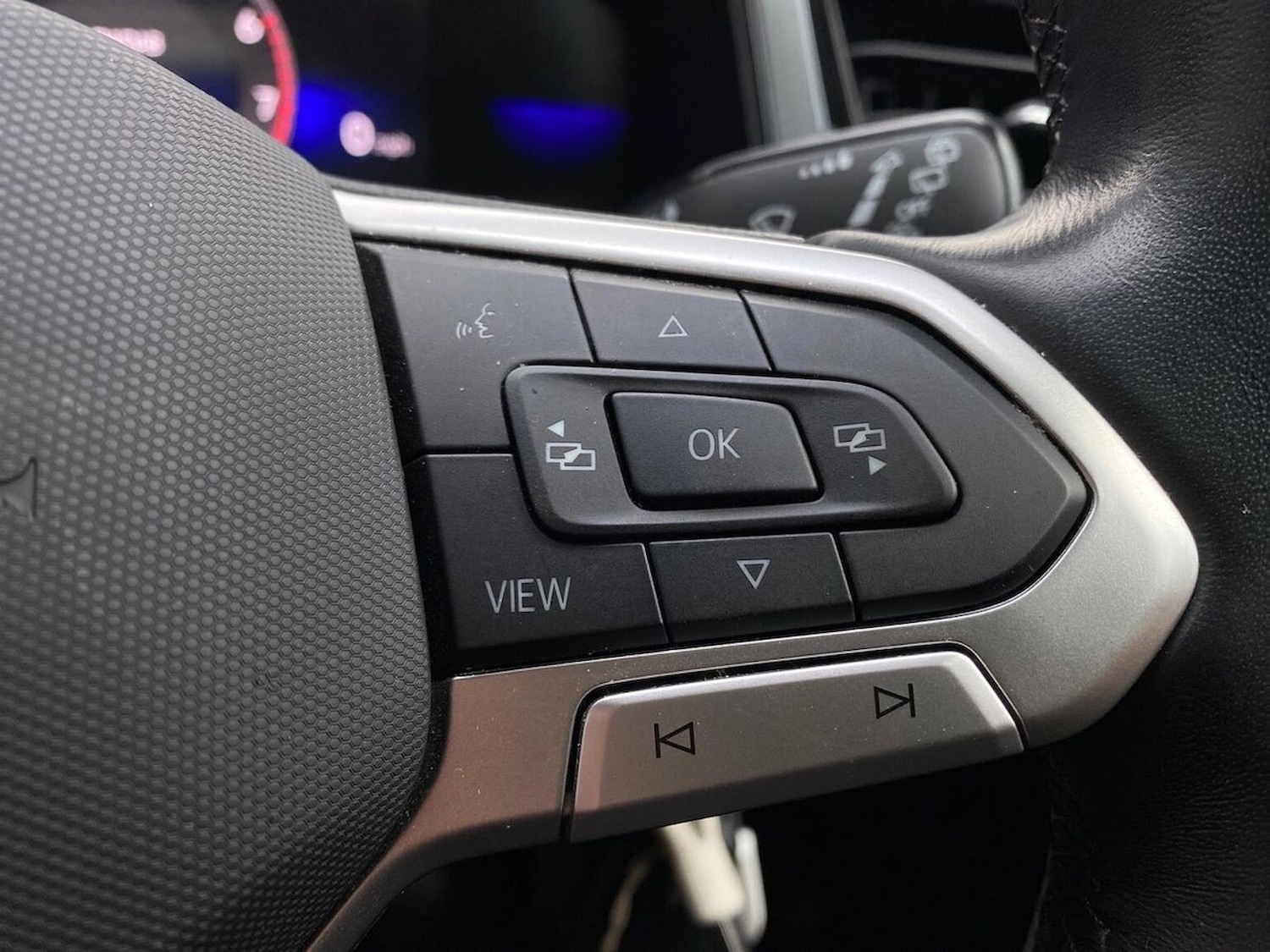 Used Volkswagen T-Roc 2022 for sale - 77069956: Photo 27