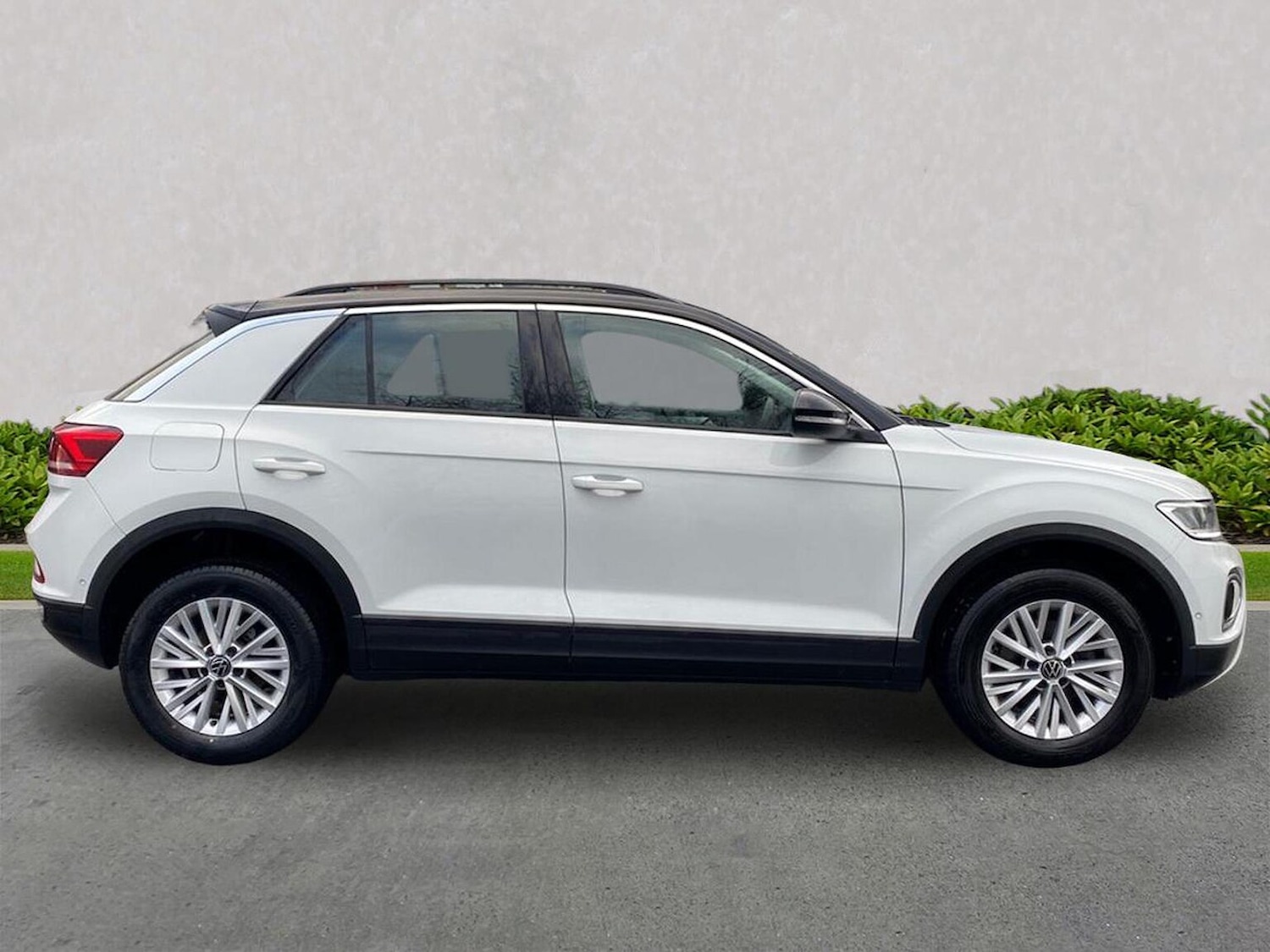 Used Volkswagen T-Roc 2022 for sale - 77069956: Photo 5