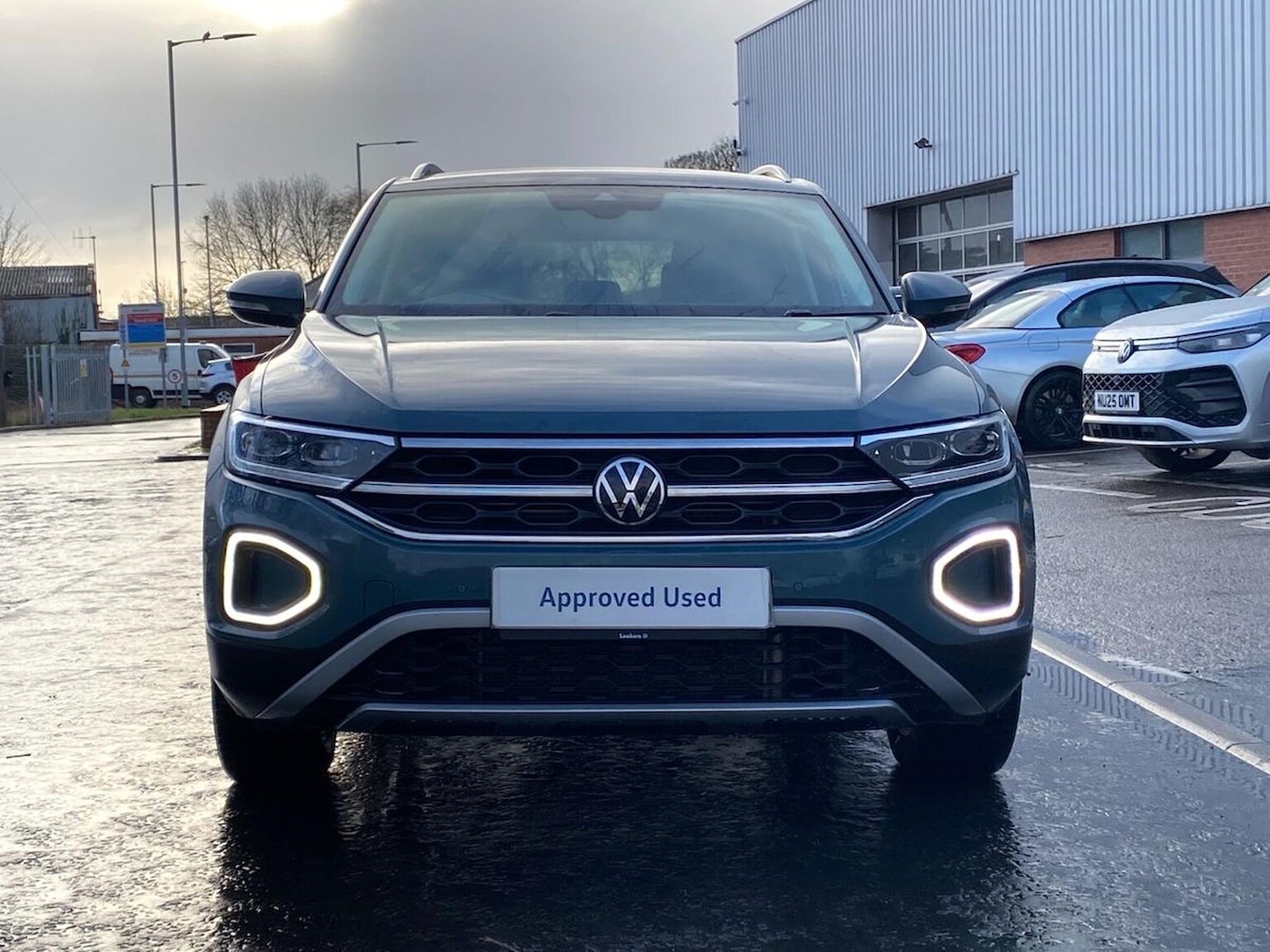 Used Volkswagen T-Roc 2022 for sale - 77069949: Photo 7