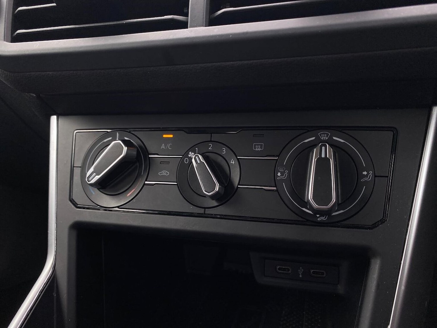Used Volkswagen Taigo 2022 for sale - 76157285: Photo 12