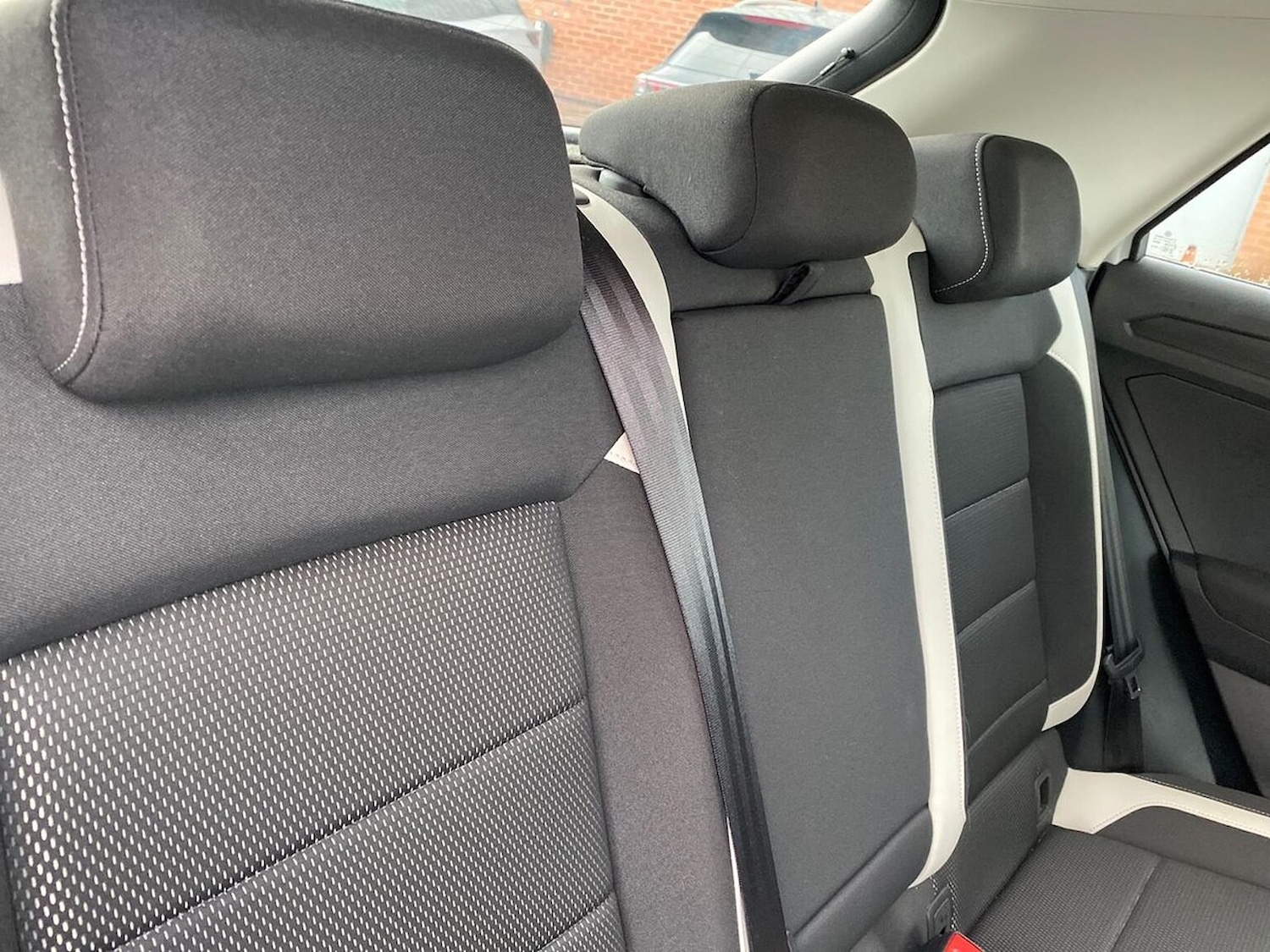 Used Volkswagen T-Roc 2021 for sale - 76628206: Photo 17