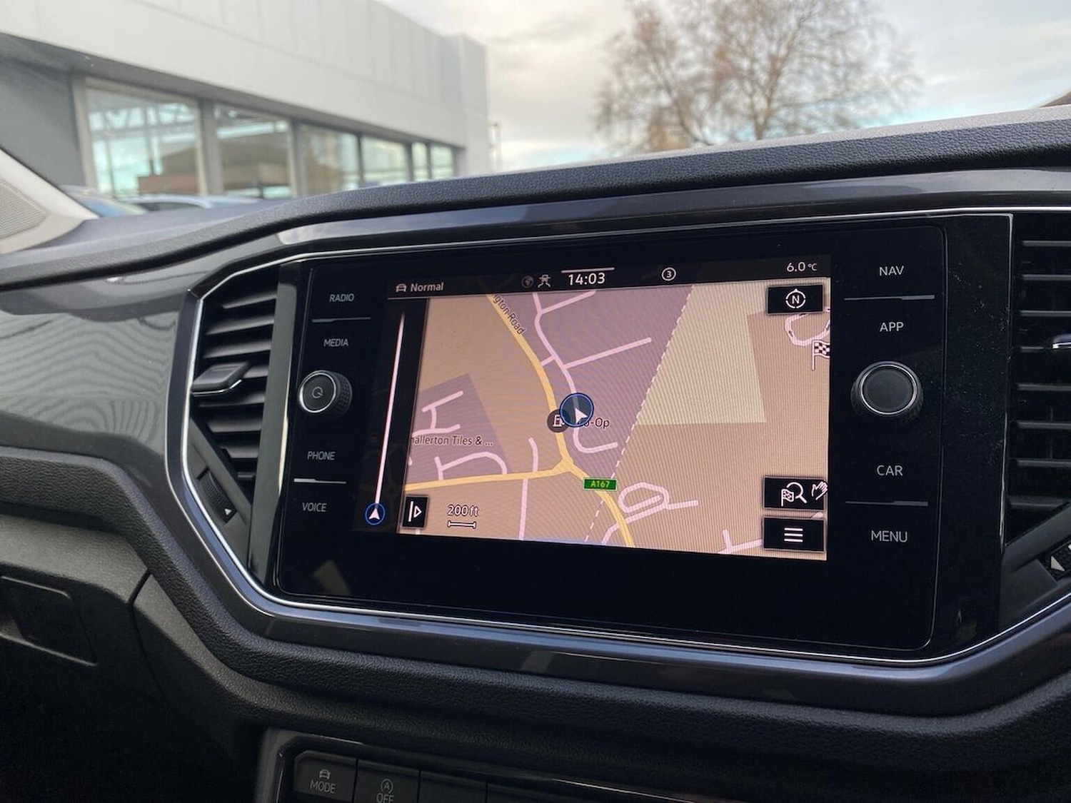 Used Volkswagen T-Roc 2021 for sale - 76628206: Photo 25