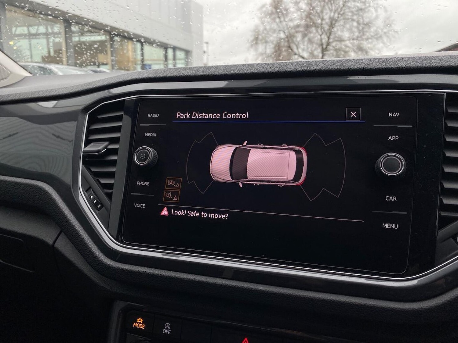 Used Volkswagen T-Roc 2021 for sale - 76720319: Photo 22