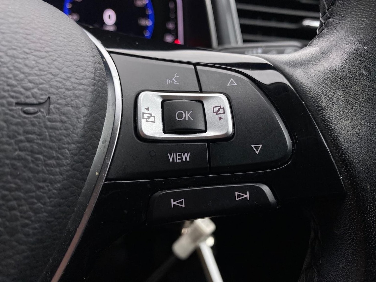 Used Volkswagen T-Roc 2021 for sale - 76720319: Photo 25