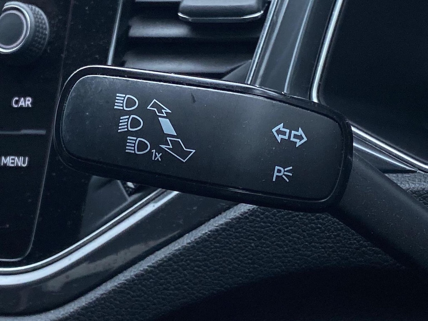 Used Volkswagen T-Roc 2021 for sale - 76720319: Photo 28