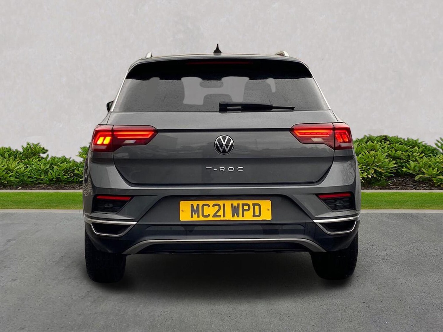 Used Volkswagen T-Roc 2021 for sale - 76720319: Photo 4