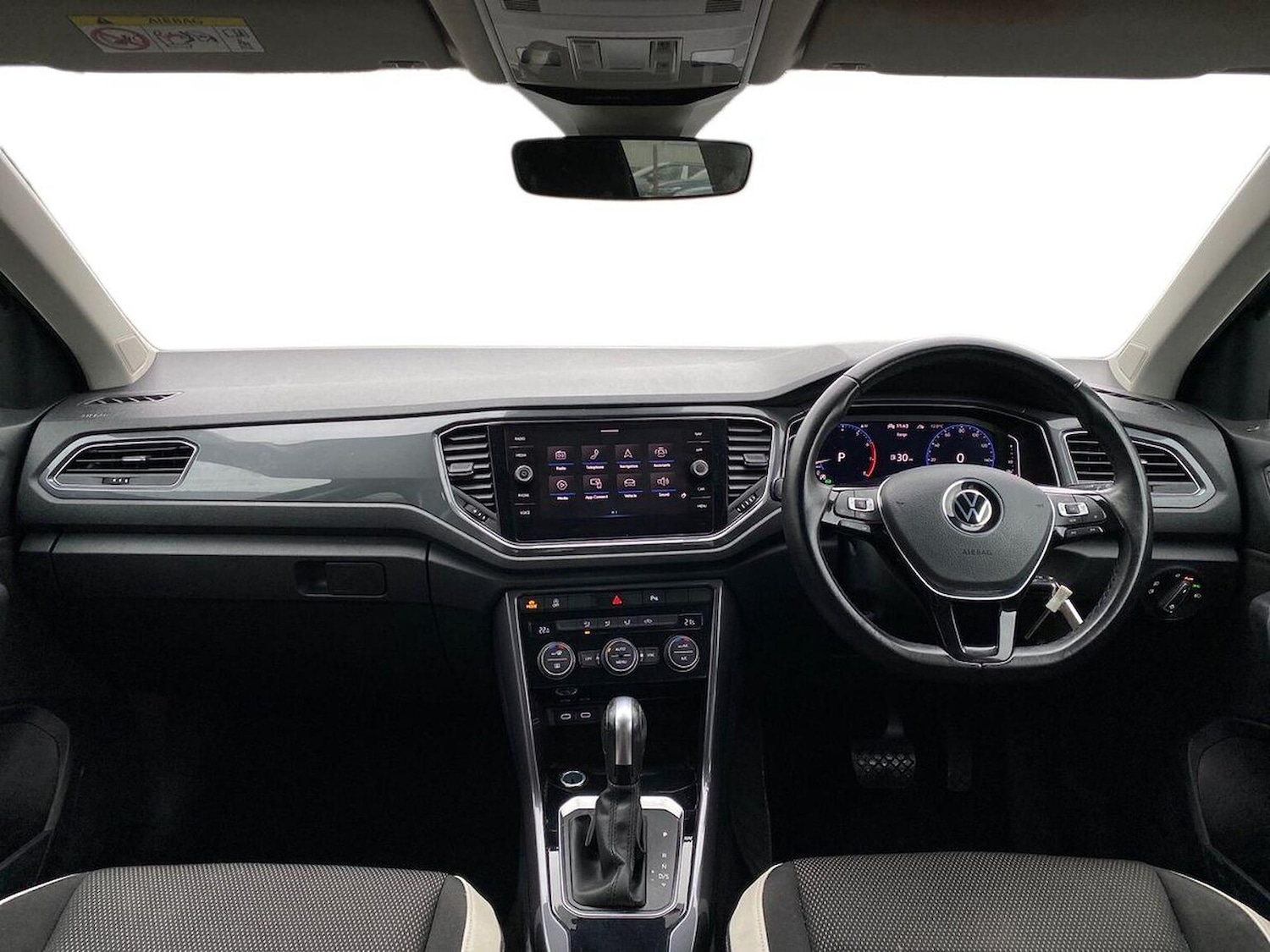 Used Volkswagen T-Roc 2021 for sale - 76720319: Photo 8