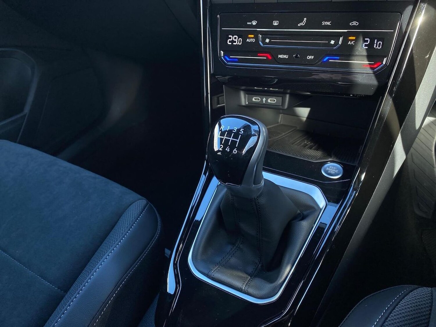 Used Volkswagen T-Roc 2026 for sale - 78194376: Photo 13