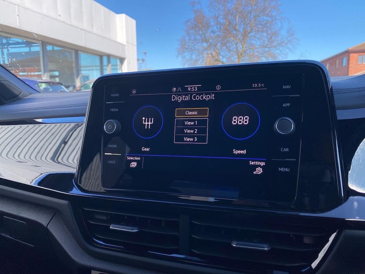 Used Volkswagen T-Roc 2026 for sale - 78194376: Photo 24