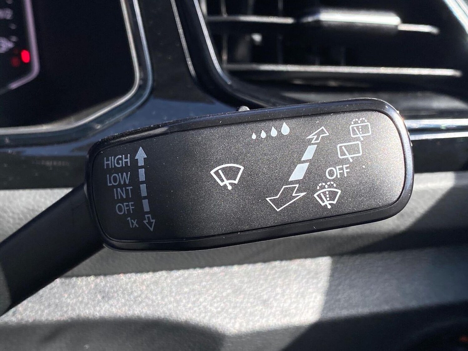 Used Volkswagen T-Roc 2026 for sale - 78194376: Photo 27