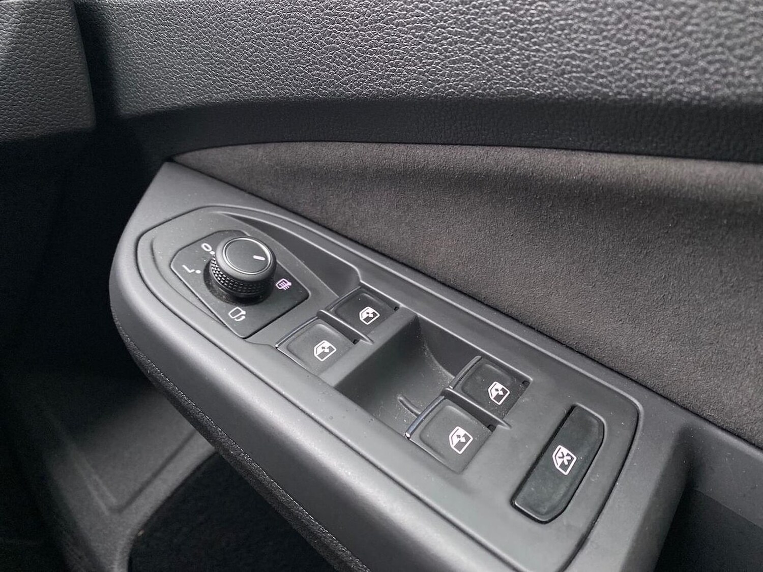 Used Volkswagen Golf 2023 for sale - 76986985: Photo 23