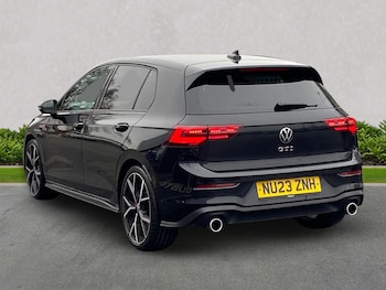 Used Volkswagen Golf 2023 for sale - 76986985: Photo