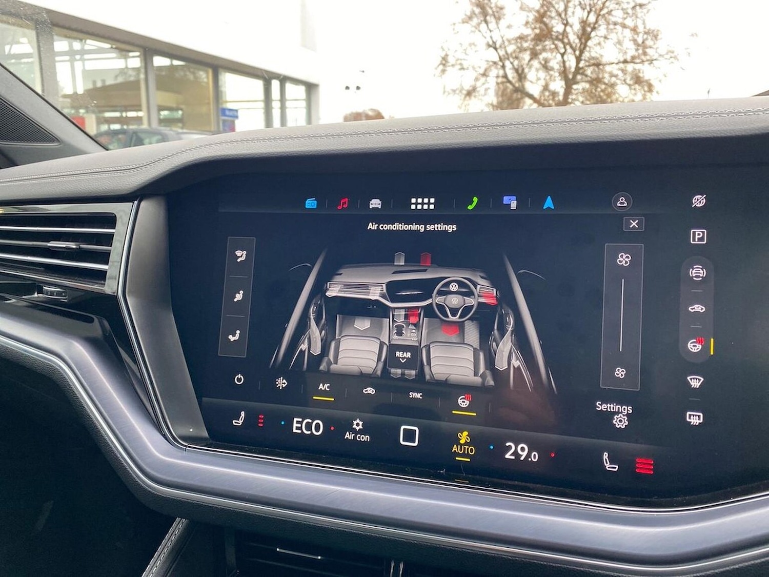 Used Volkswagen Touareg 2025 for sale - 76532481: Photo 13