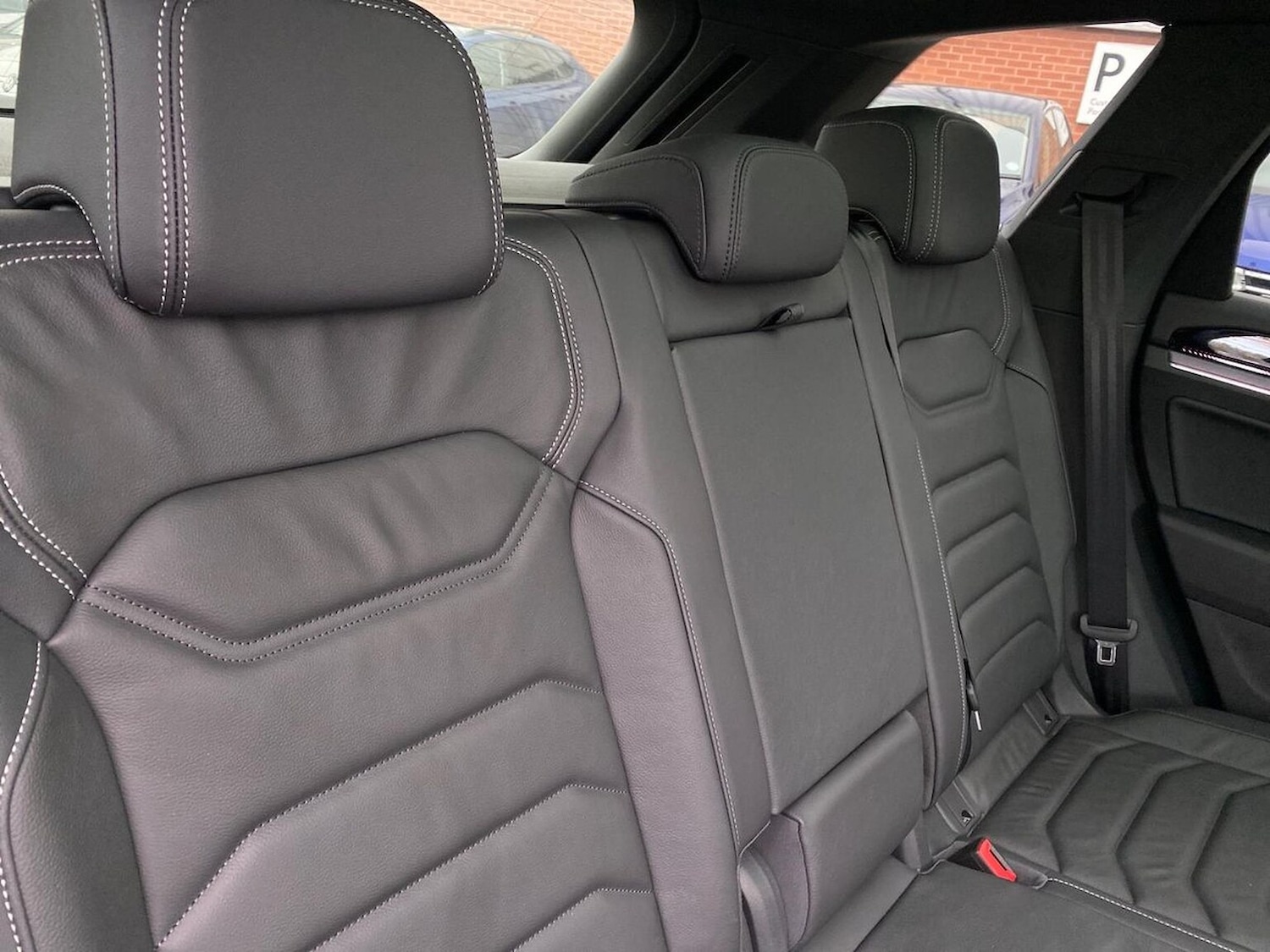 Used Volkswagen Touareg 2025 for sale - 76532481: Photo 17