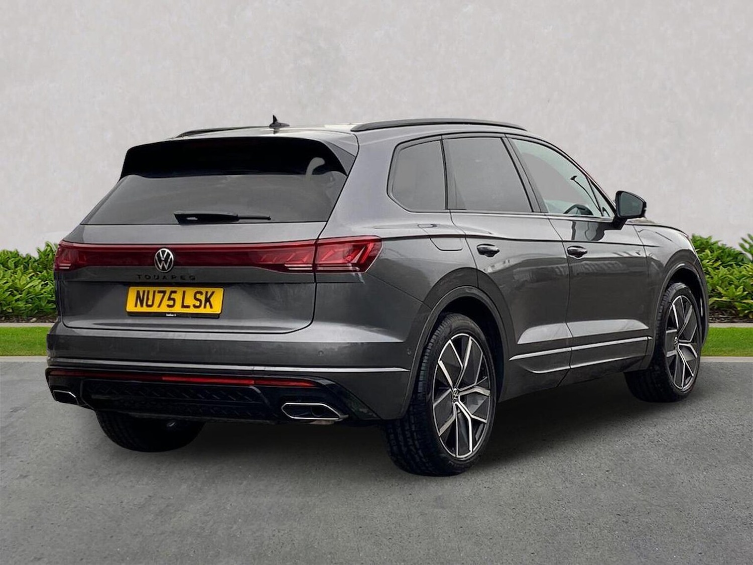 Used Volkswagen Touareg 2025 for sale - 76532481: Photo 19