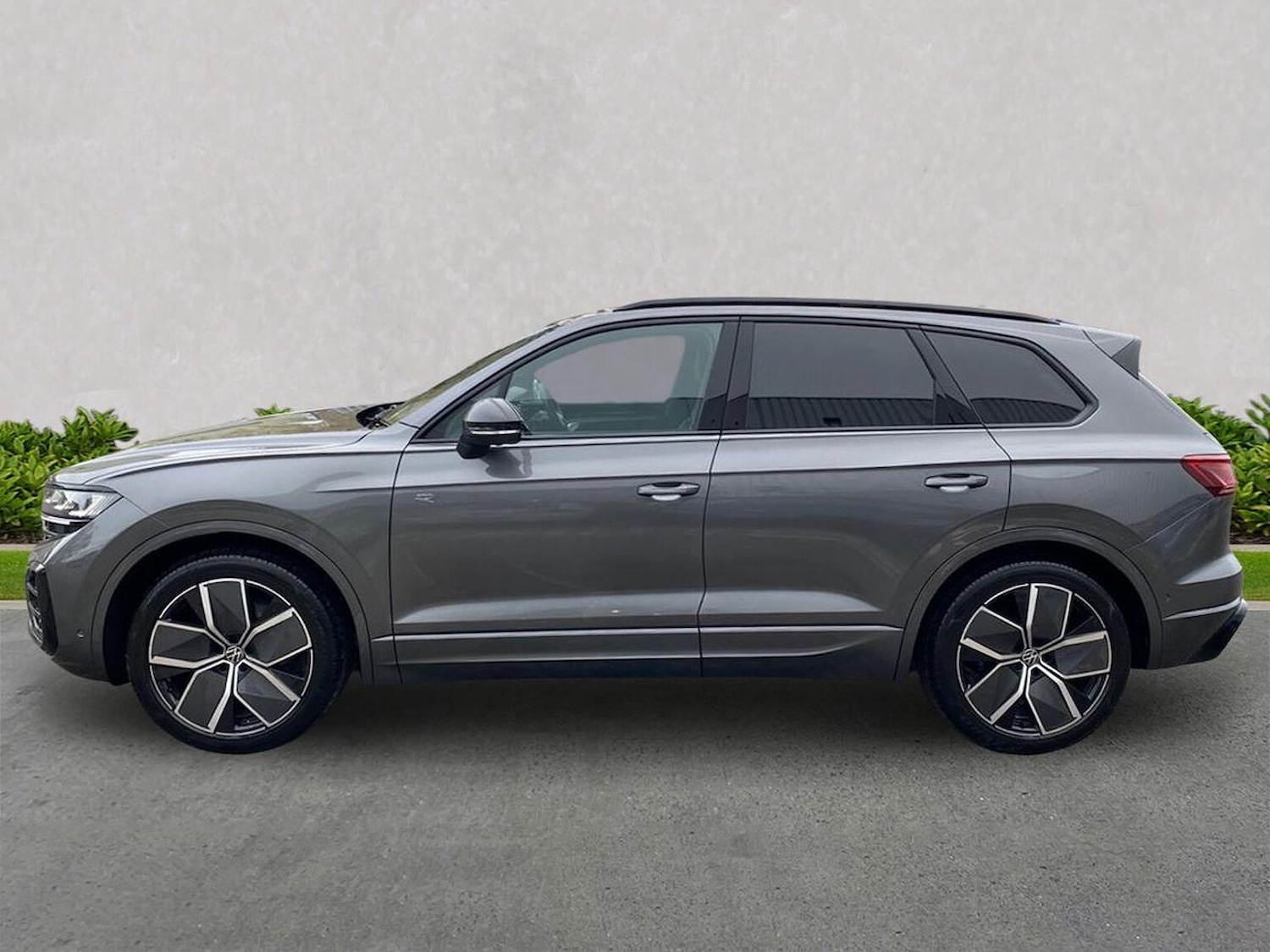 Used Volkswagen Touareg 2025 for sale - 76532481: Photo 20