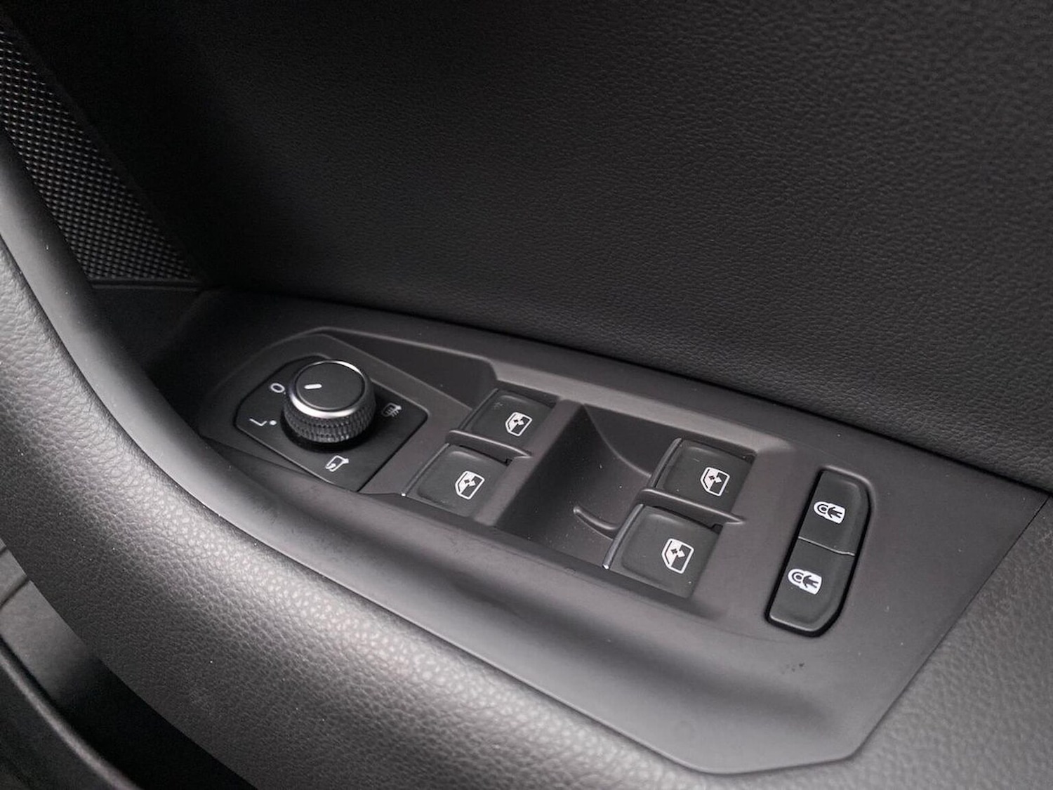 Used Volkswagen Touareg 2025 for sale - 76532481: Photo 22