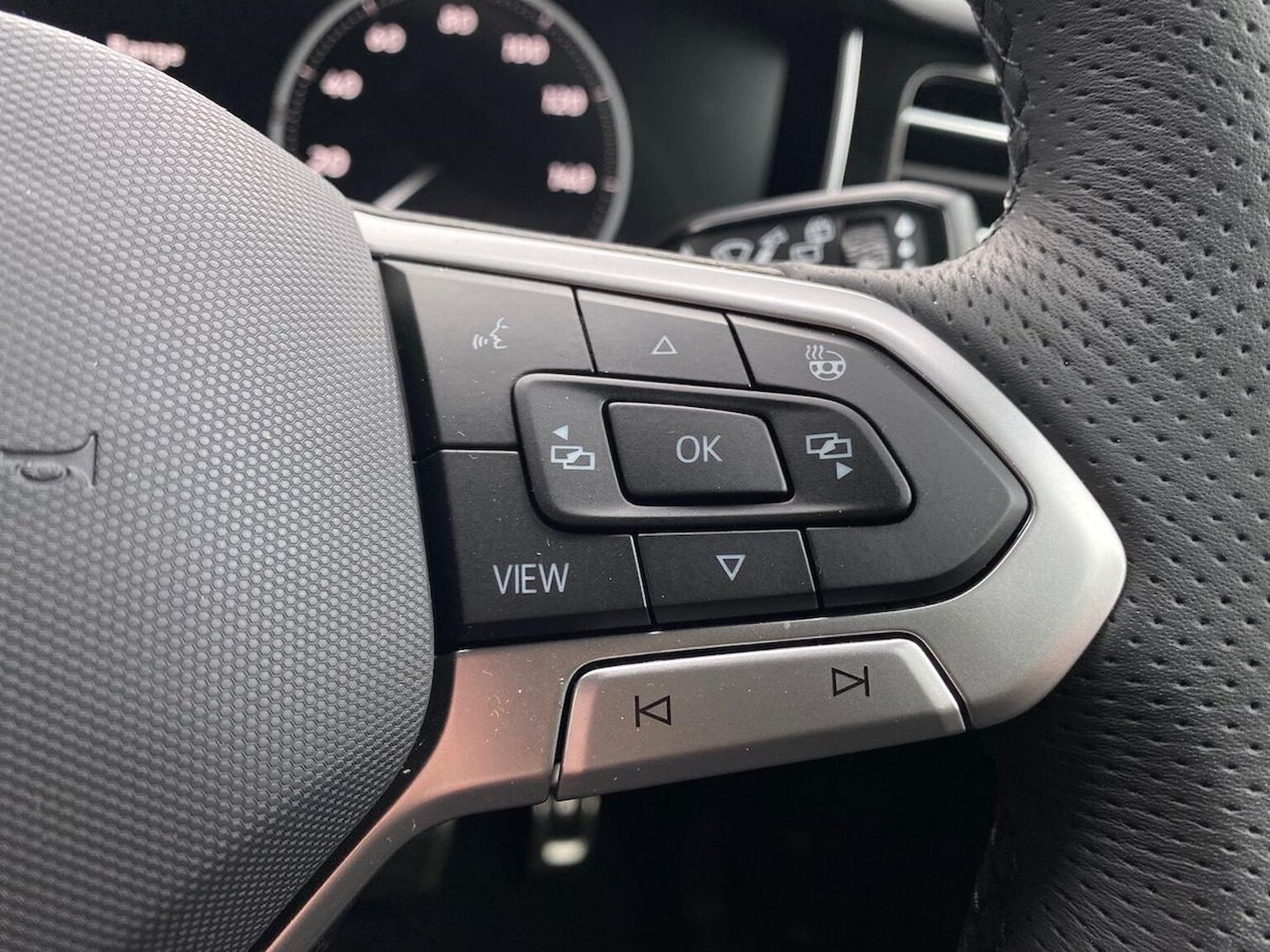 Used Volkswagen Touareg 2025 for sale - 76532481: Photo 27