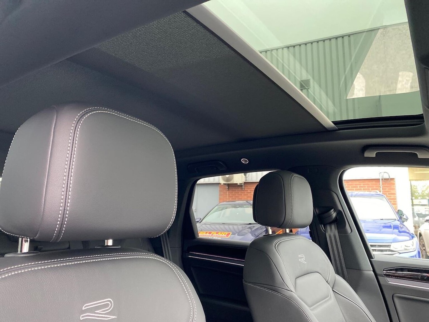 Used Volkswagen Touareg 2025 for sale - 76532481: Photo 33