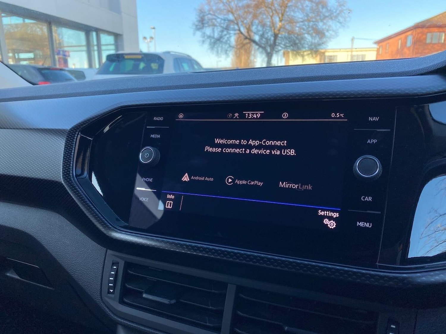 Used Volkswagen T-Cross 2022 for sale - 76628197: Photo 11