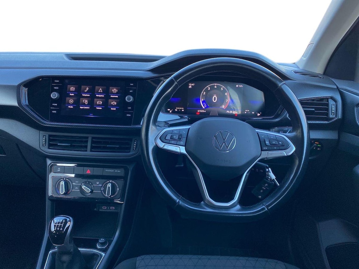 Used Volkswagen T-Cross 2022 for sale - 76628197: Photo 9