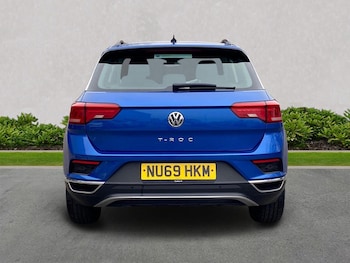 Used Volkswagen T-Roc 2019 for sale - 78354771: Photo