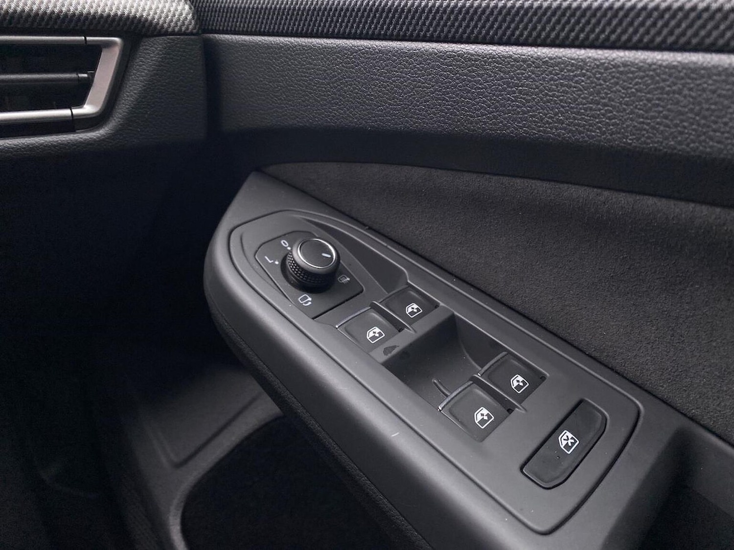 Used Volkswagen Golf 2025 for sale - 77872133: Photo 21