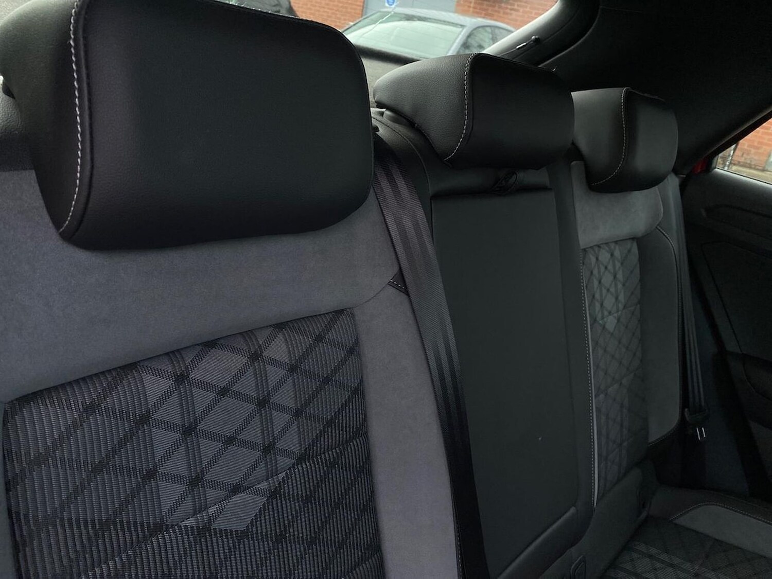 Used Volkswagen T-Roc 2023 for sale - 78194111: Photo 16