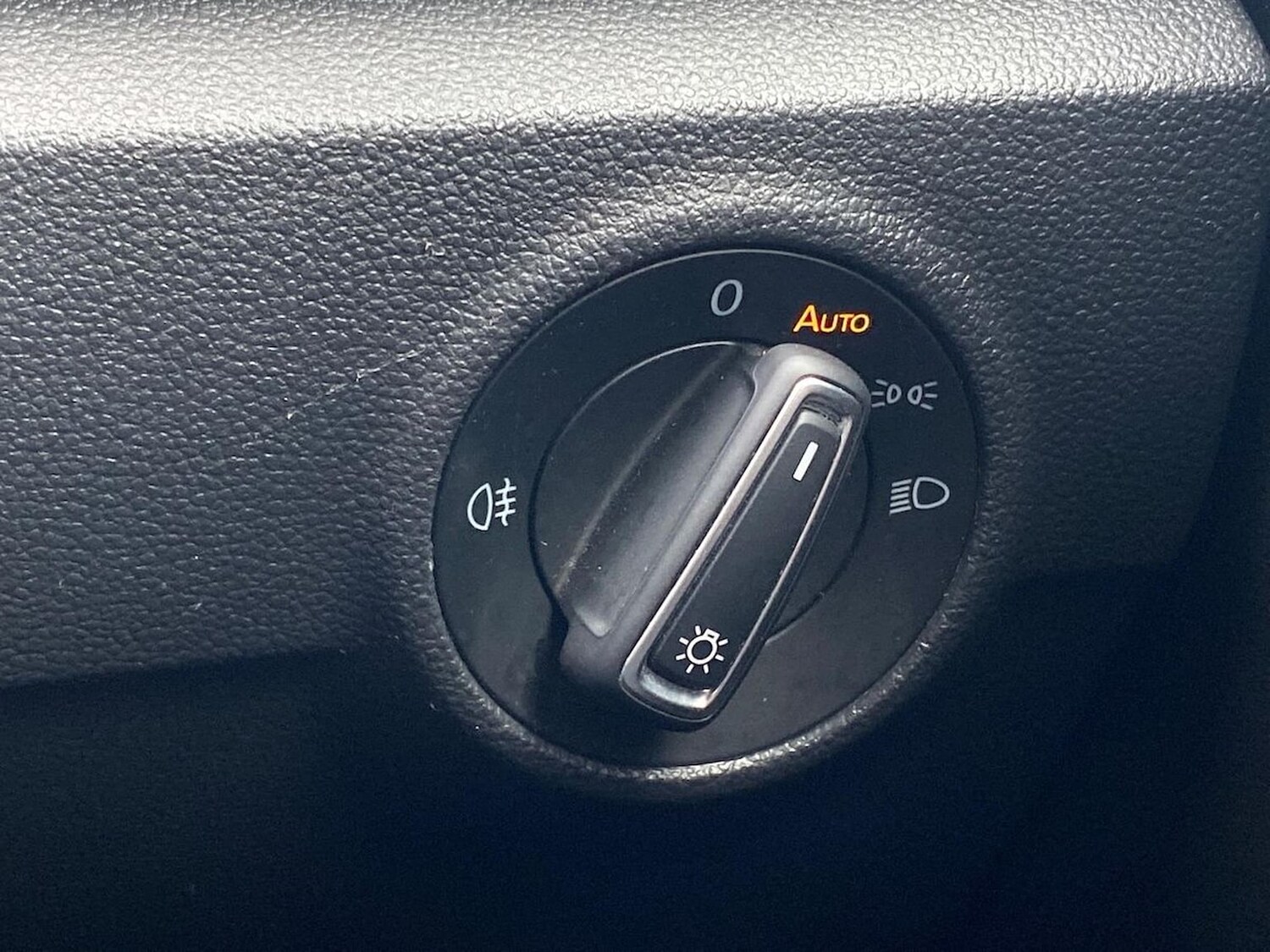 Used Volkswagen T-Roc 2023 for sale - 78194111: Photo 22