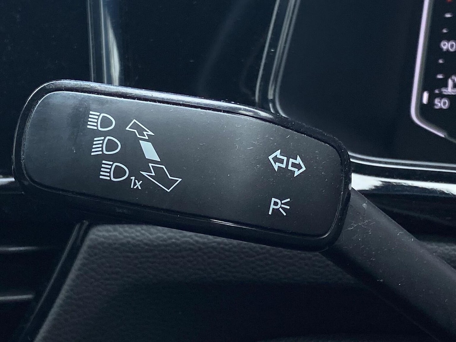 Used Volkswagen T-Roc 2023 for sale - 78194111: Photo 28