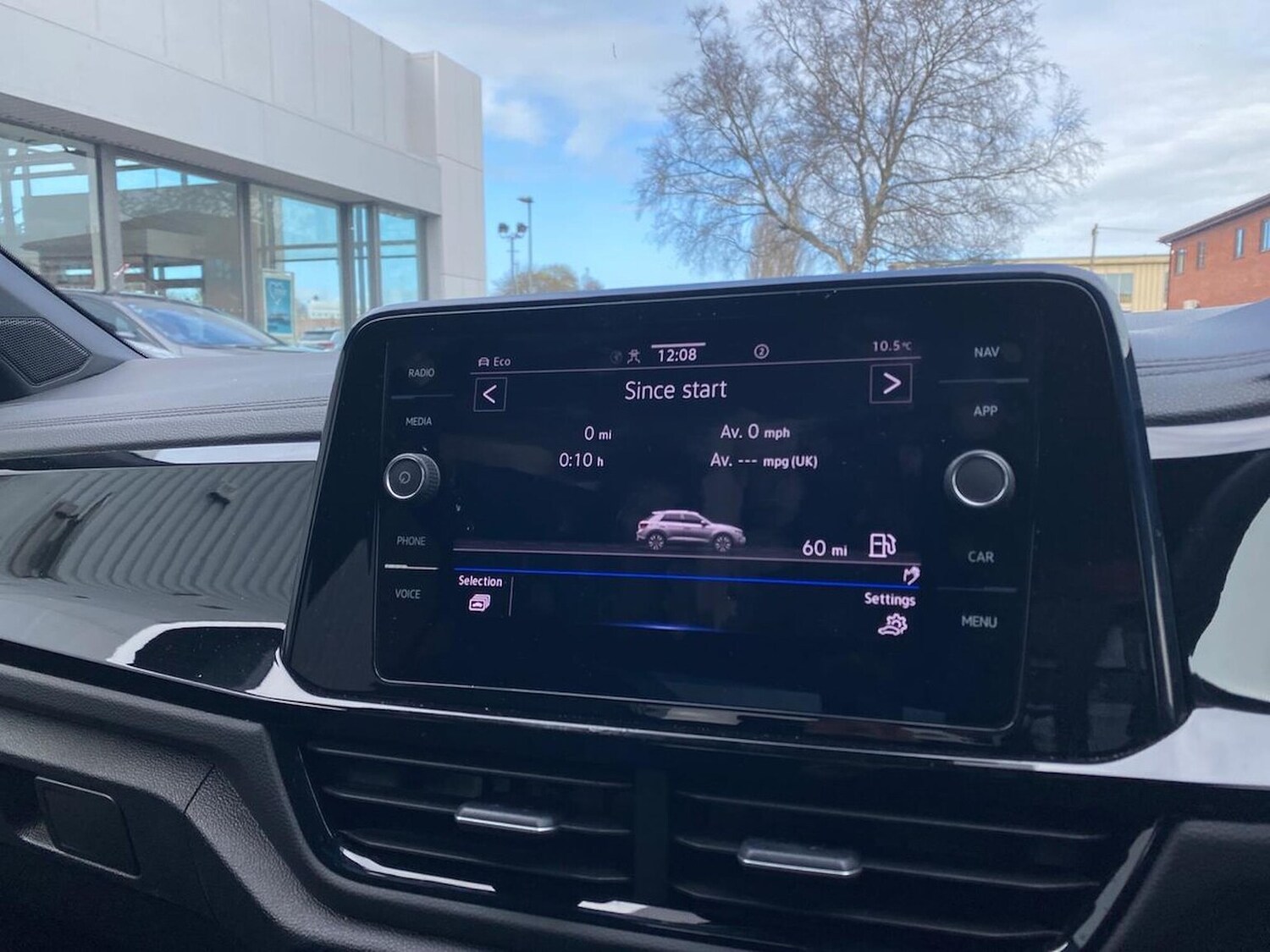 Used Volkswagen T-Roc 2023 for sale - 78194111: Photo 30