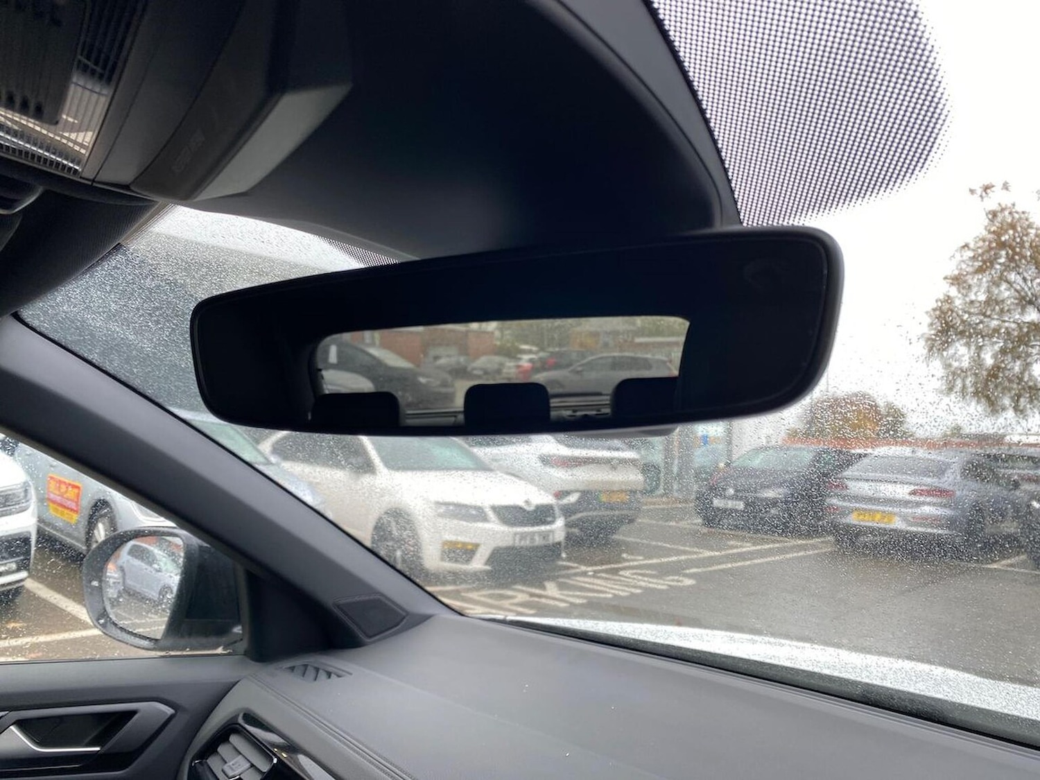 Used Volkswagen T-Roc 2025 for sale - 76450573: Photo 14