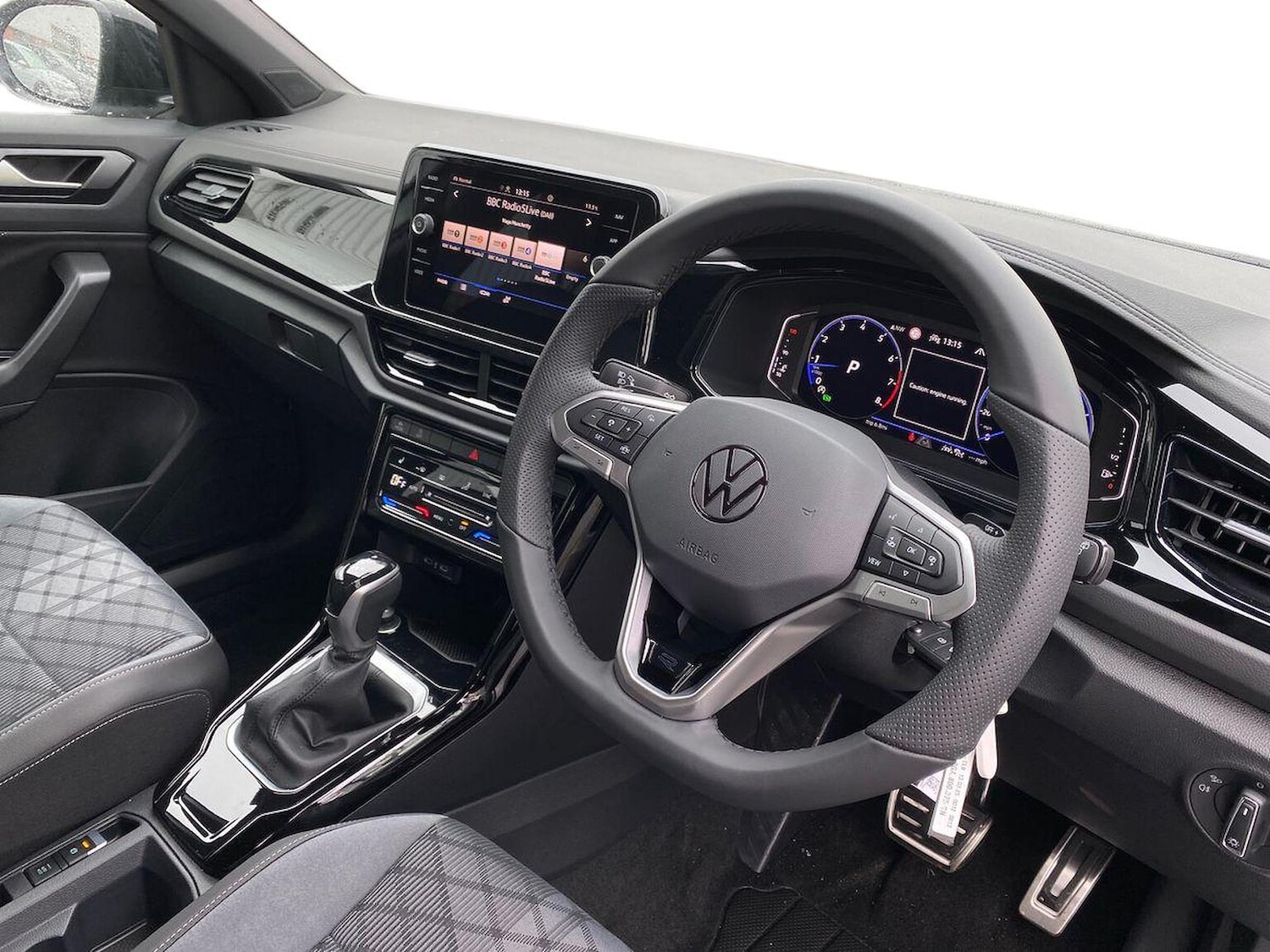 Used Volkswagen T-Roc 2025 for sale - 76450573: Photo 15