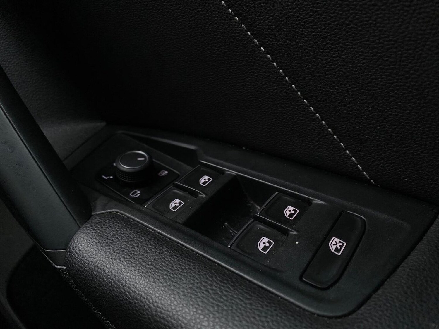 Used Volkswagen Tiguan 2021 for sale - 76905070: Photo 25