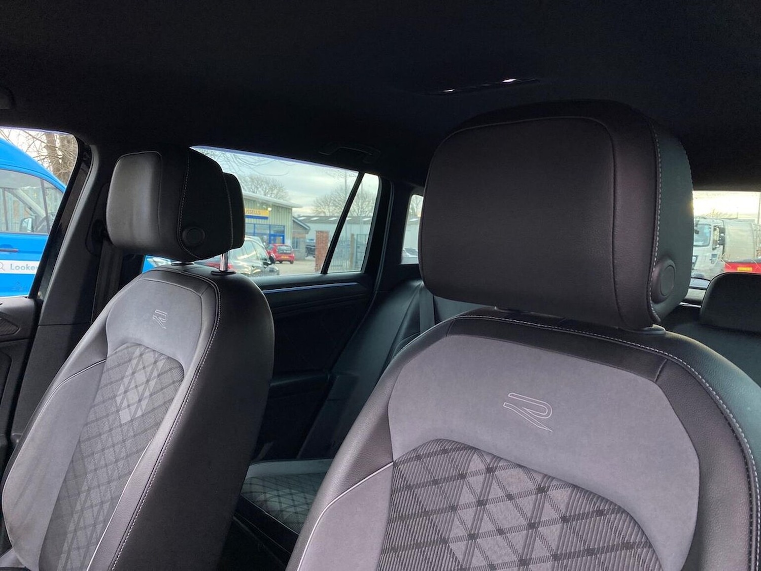 Used Volkswagen Tiguan 2021 for sale - 76905070: Photo 31