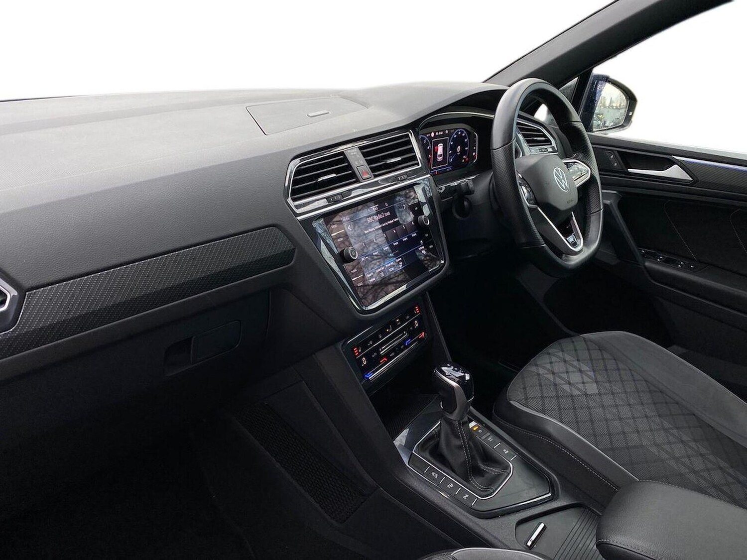 Used Volkswagen Tiguan 2021 for sale - 76905070: Photo 8