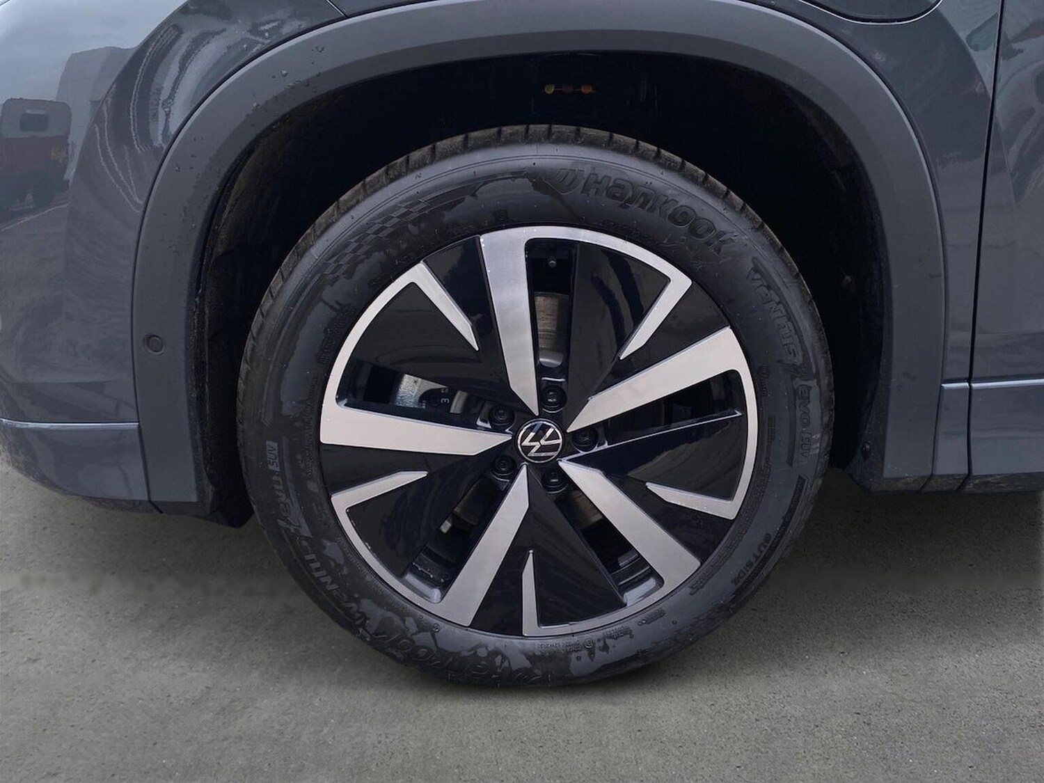 Used Volkswagen Touran 2026 for sale - 77896247: Photo 6