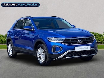 Used Volkswagen T-Roc 2023 for sale - 75490331: Photo