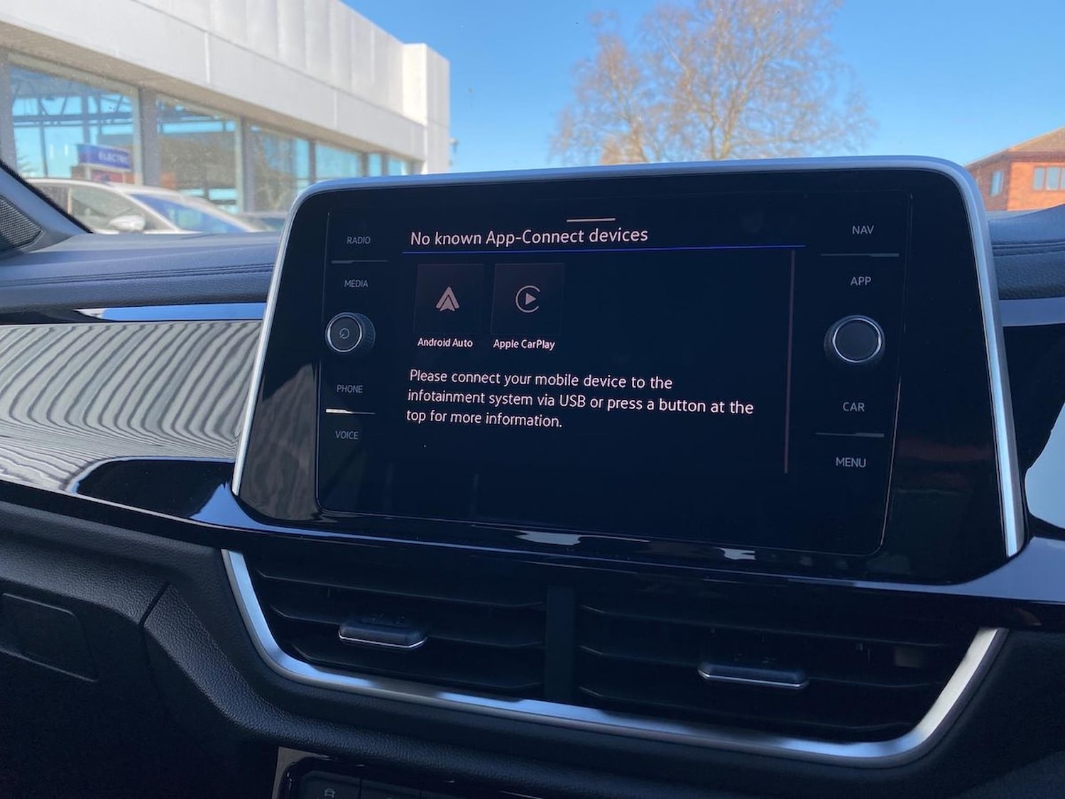 Used Volkswagen T-Roc 2026 for sale - 78194347: Photo 11