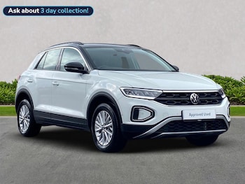 Used Volkswagen T-Roc 2024 for sale - 75956541: Photo
