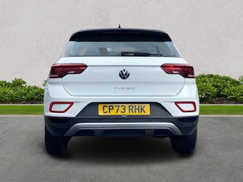 Used Volkswagen T-Roc 2024 for sale - 75956541: Photo