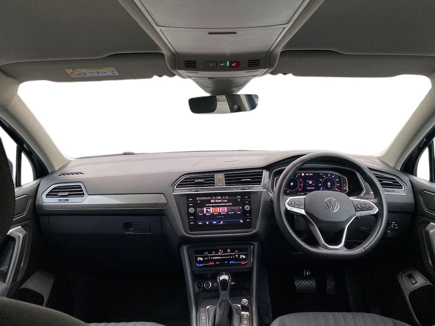 Used Volkswagen Tiguan Allspace 2024 for sale - 77946116: Photo 8