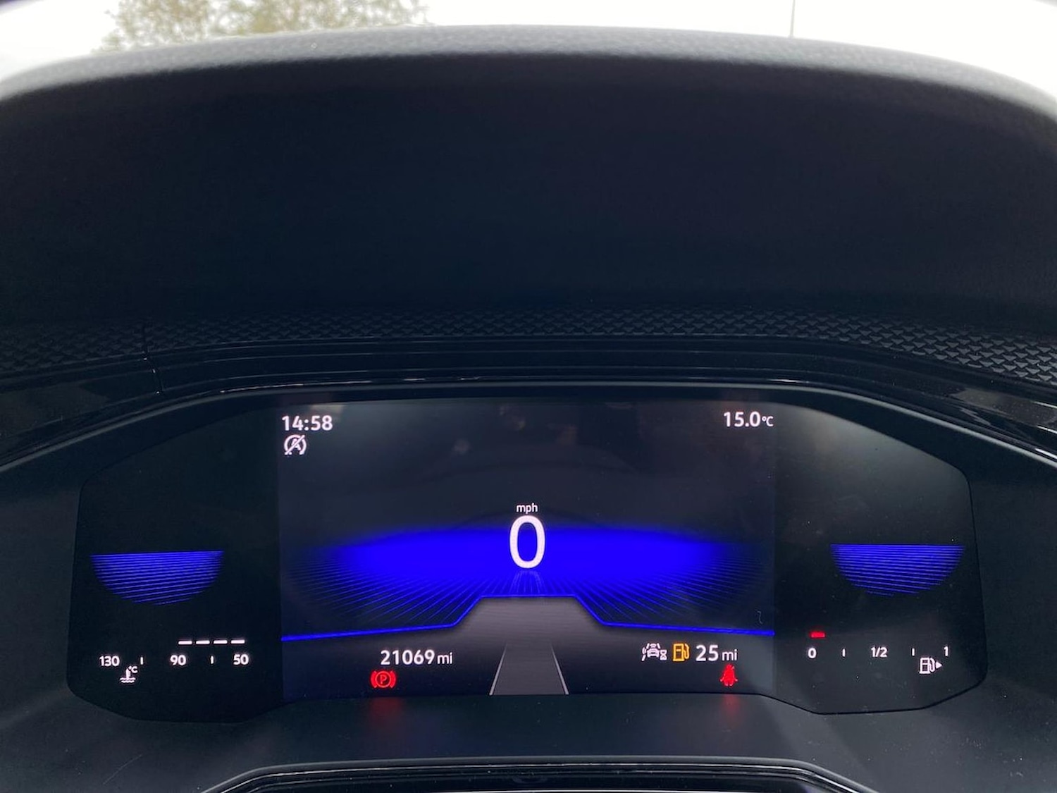 Used Volkswagen Polo 2023 for sale - 76504965: Photo 10