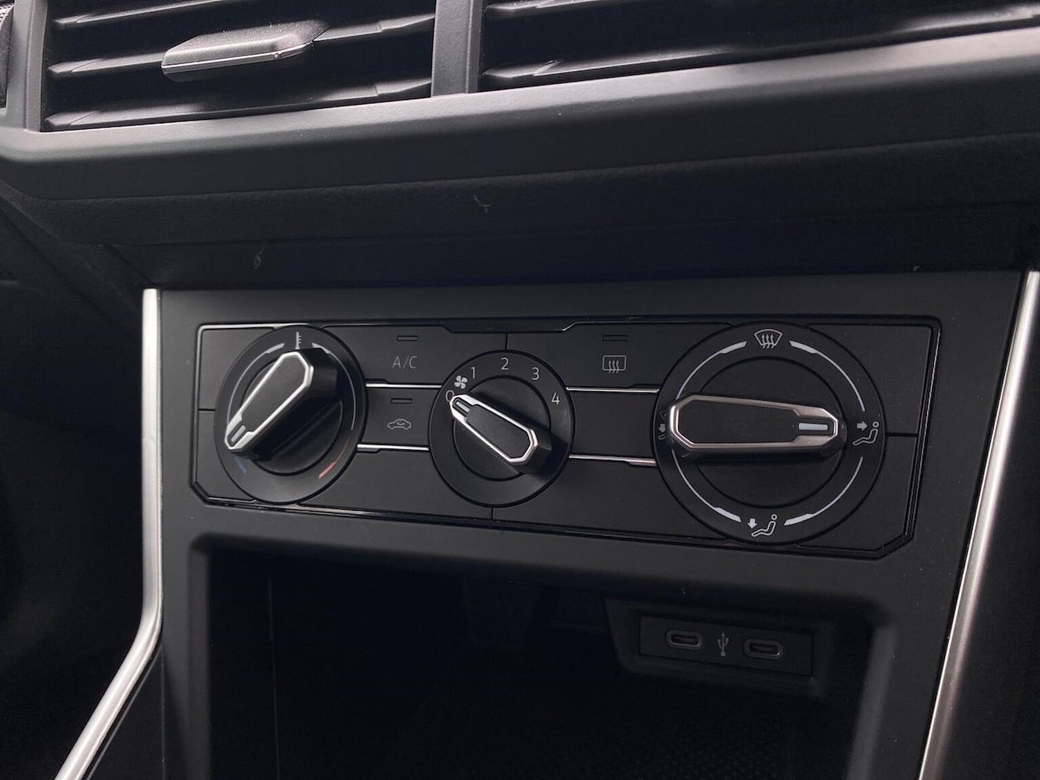 Used Volkswagen Polo 2023 for sale - 76504965: Photo 12