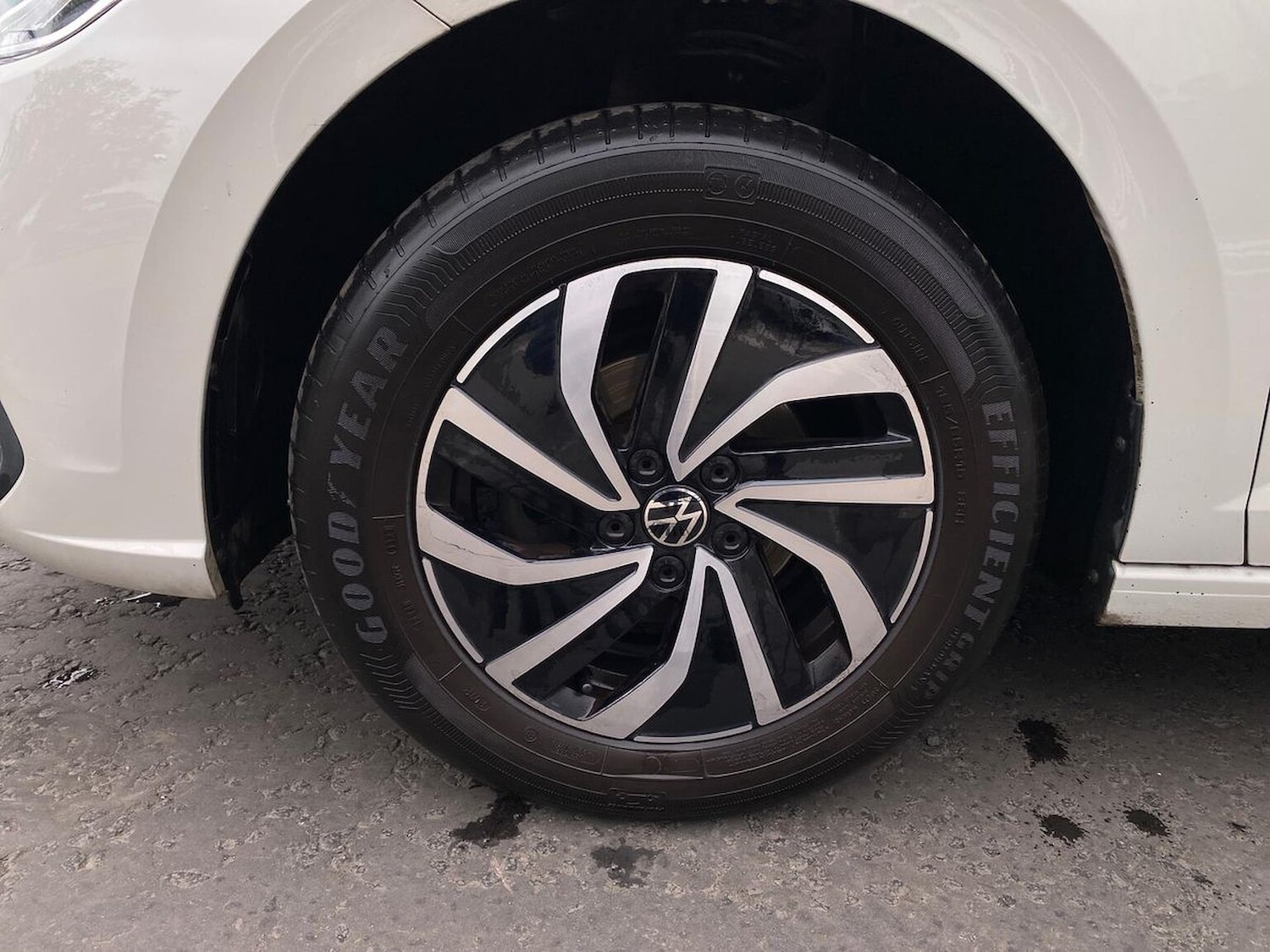 Used Volkswagen Polo 2023 for sale - 76504965: Photo 6